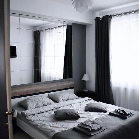 Etalon Airport Apartments 奥托佩尼 外观 照片