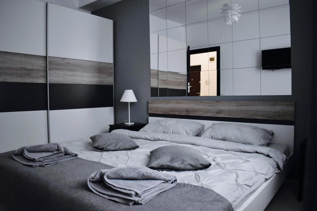 Etalon Airport Apartments 奥托佩尼 外观 照片