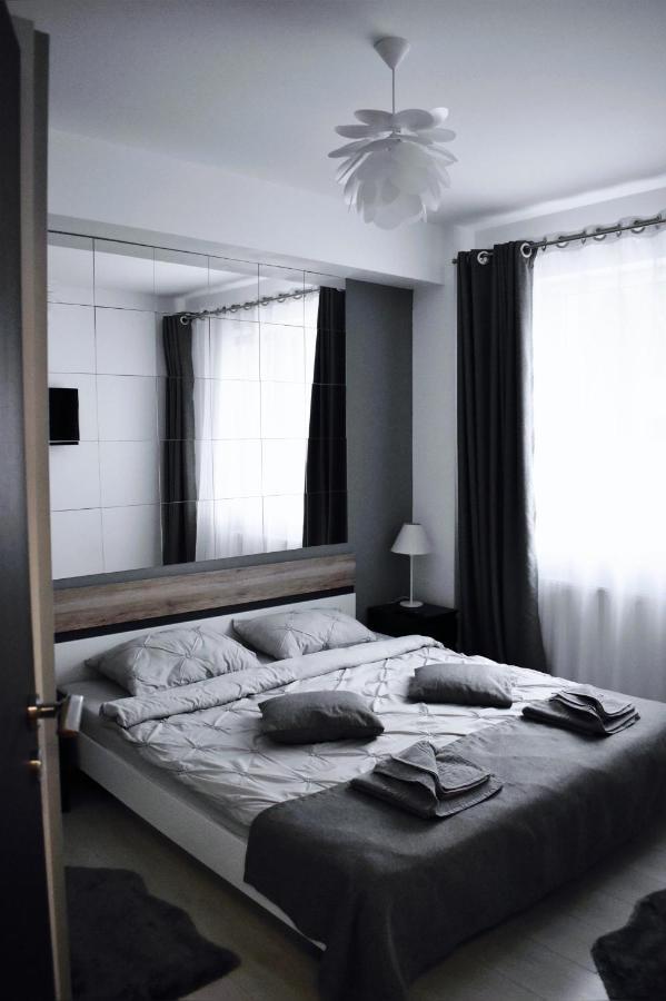 Etalon Airport Apartments 奥托佩尼 外观 照片